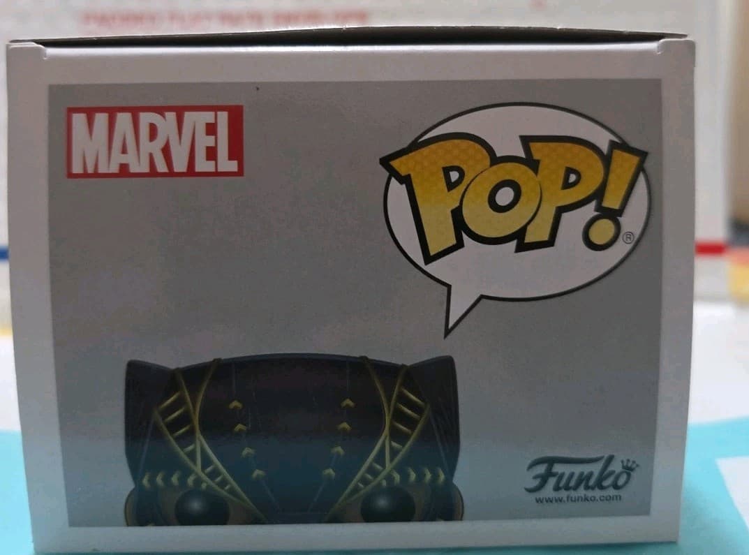 Funko Pop! Vinyl: Marvel - Black Panther (Waterfall Warrior) #274 - Thumbnail 6