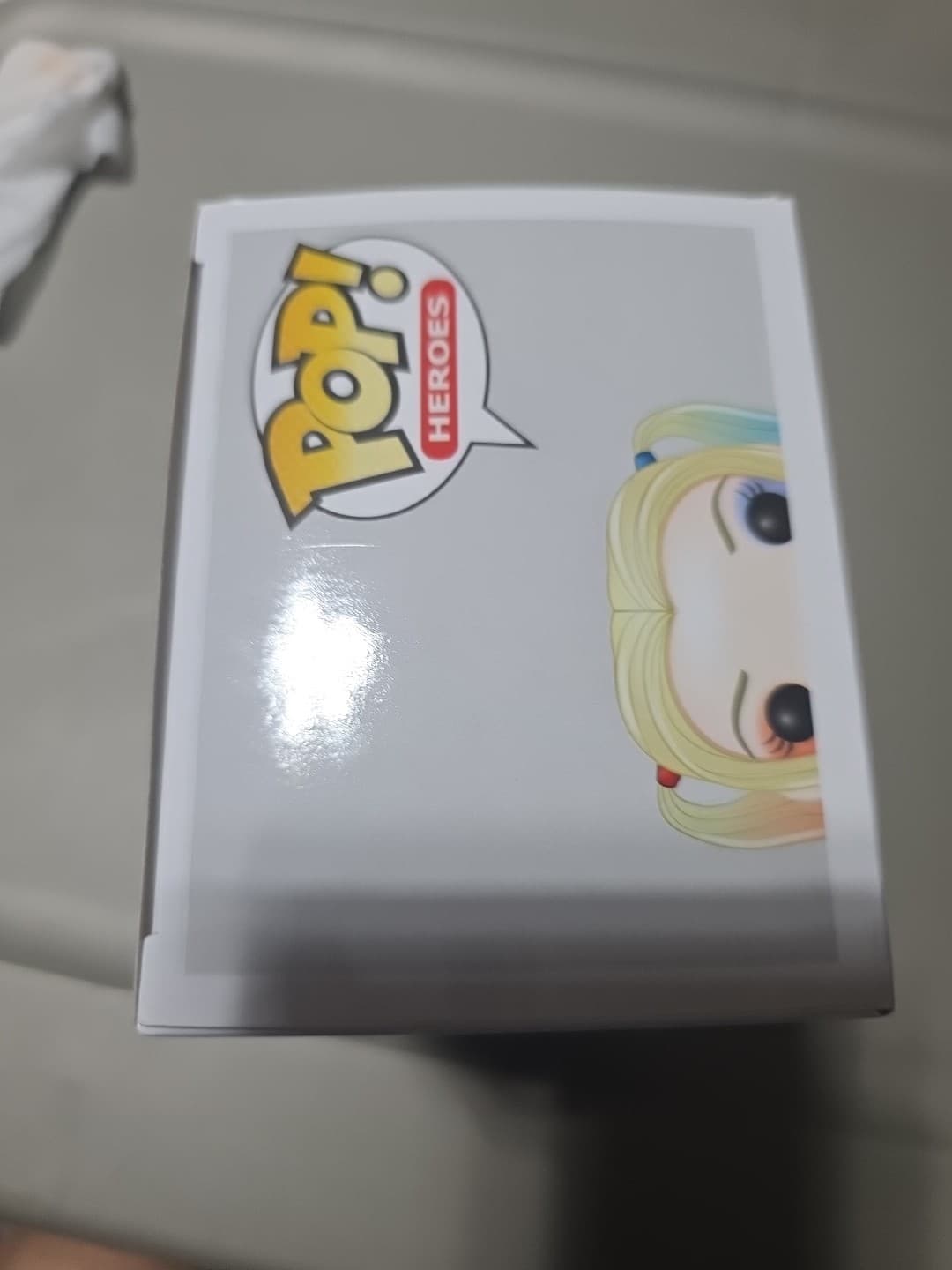 Funko Pop! Vinyl: DC Universe - Harley Quinn - Hot Topic (Exclusive) #108 - Thumbnail 5