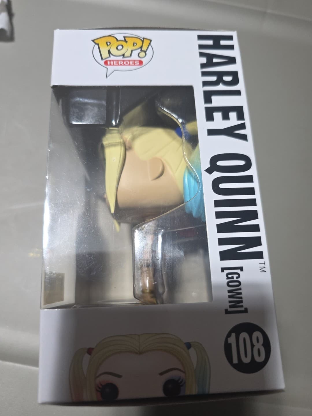 Funko Pop! Vinyl: DC Universe - Harley Quinn - Hot Topic (Exclusive) #108 - Thumbnail 2