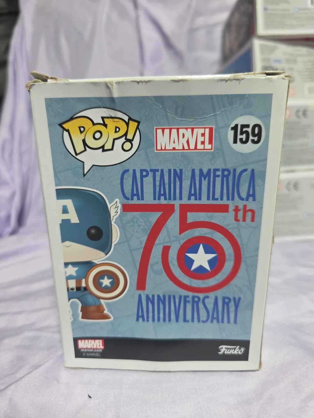 Funko Pop! Vinyl: Marvel - Captain America - (Sepia) - Amazon (Exclusive) #159 - Thumbnail 3