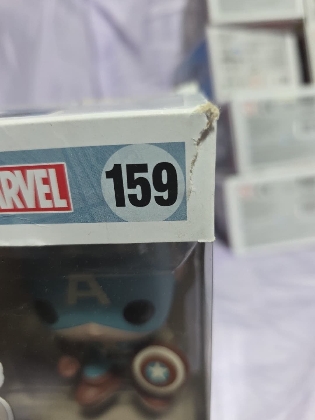 Funko Pop! Vinyl: Marvel - Captain America - (Sepia) - Amazon (Exclusive) #159 - Thumbnail 5
