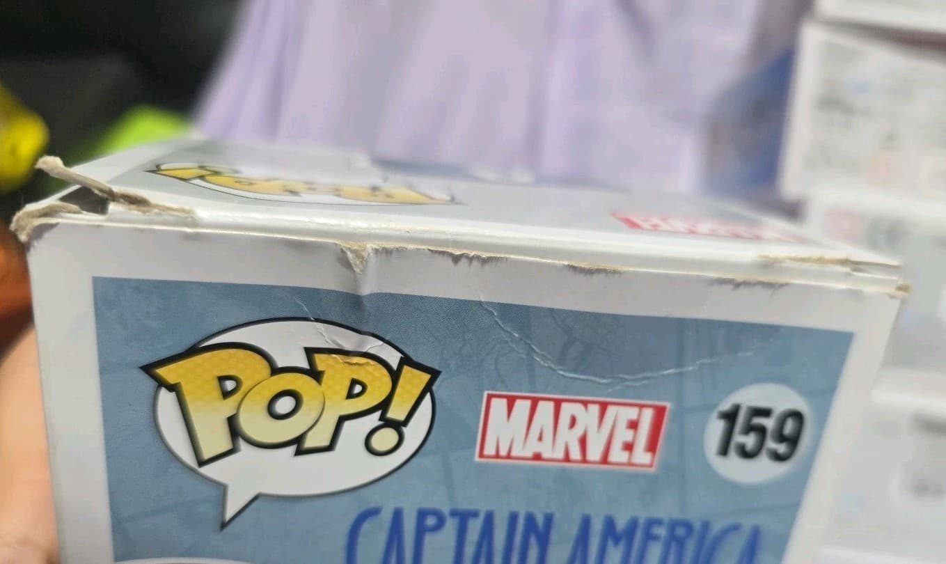 Funko Pop! Vinyl: Marvel - Captain America - (Sepia) - Amazon (Exclusive) #159 - Thumbnail 6