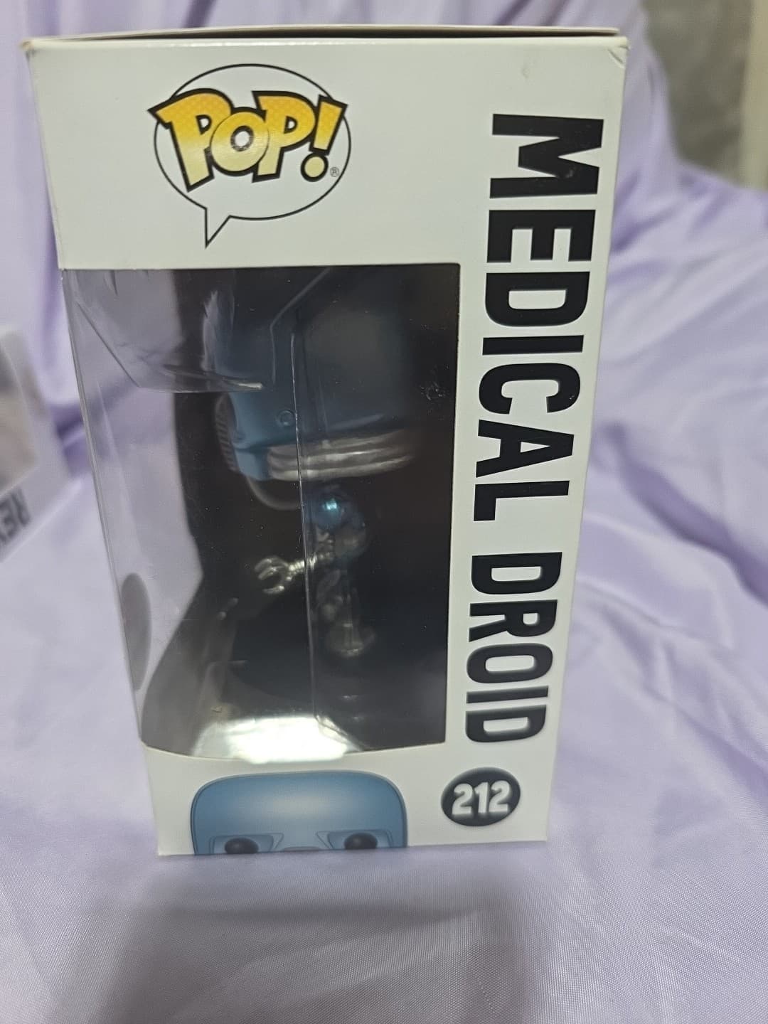 Funko Pop! Vinyl: Star Wars - Medical Droid - Walgreens (Exclusive) #212 - Thumbnail 4