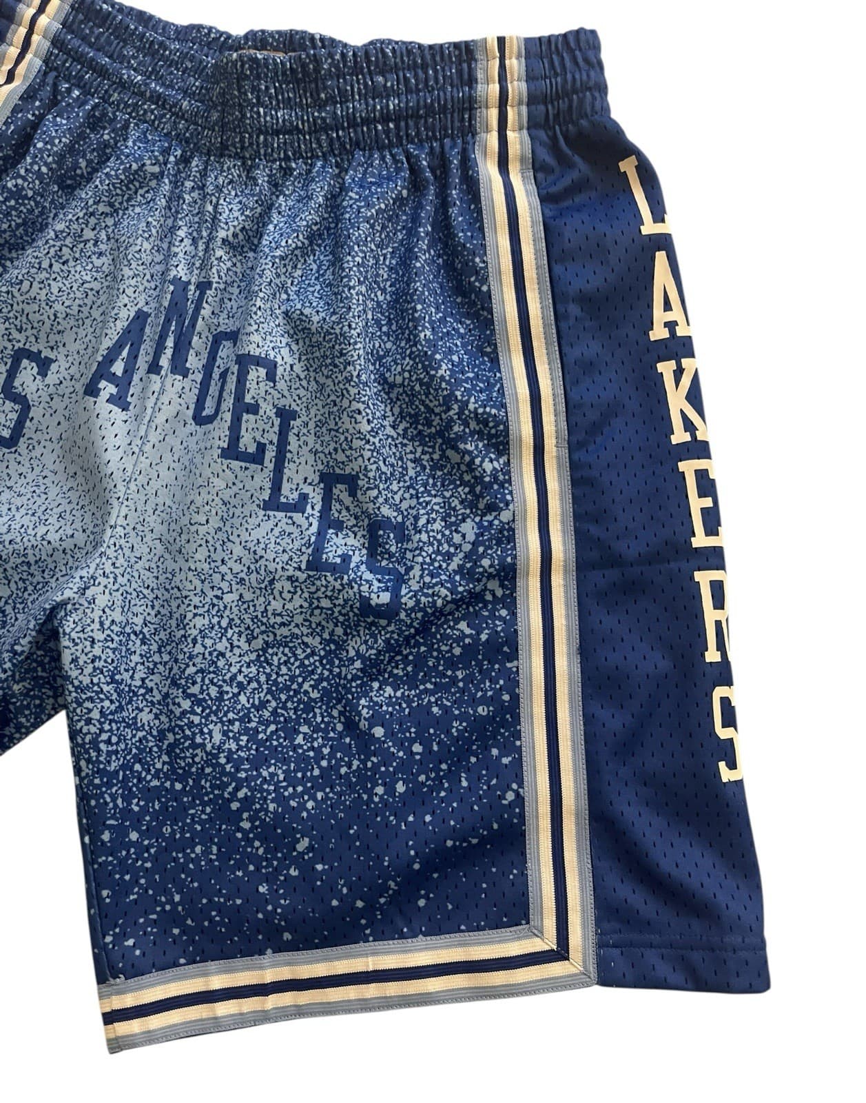 Mitchell & Ness NBA 1196 Los Angeles Lakers Re-Take Gradient Swingman Shorts L - Thumbnail 2