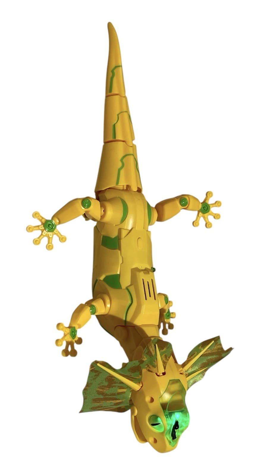 Discovery Kids Robotic RC Frilled Lizard, DIY Pet, Wireless Controller STEM Toy - Thumbnail 10