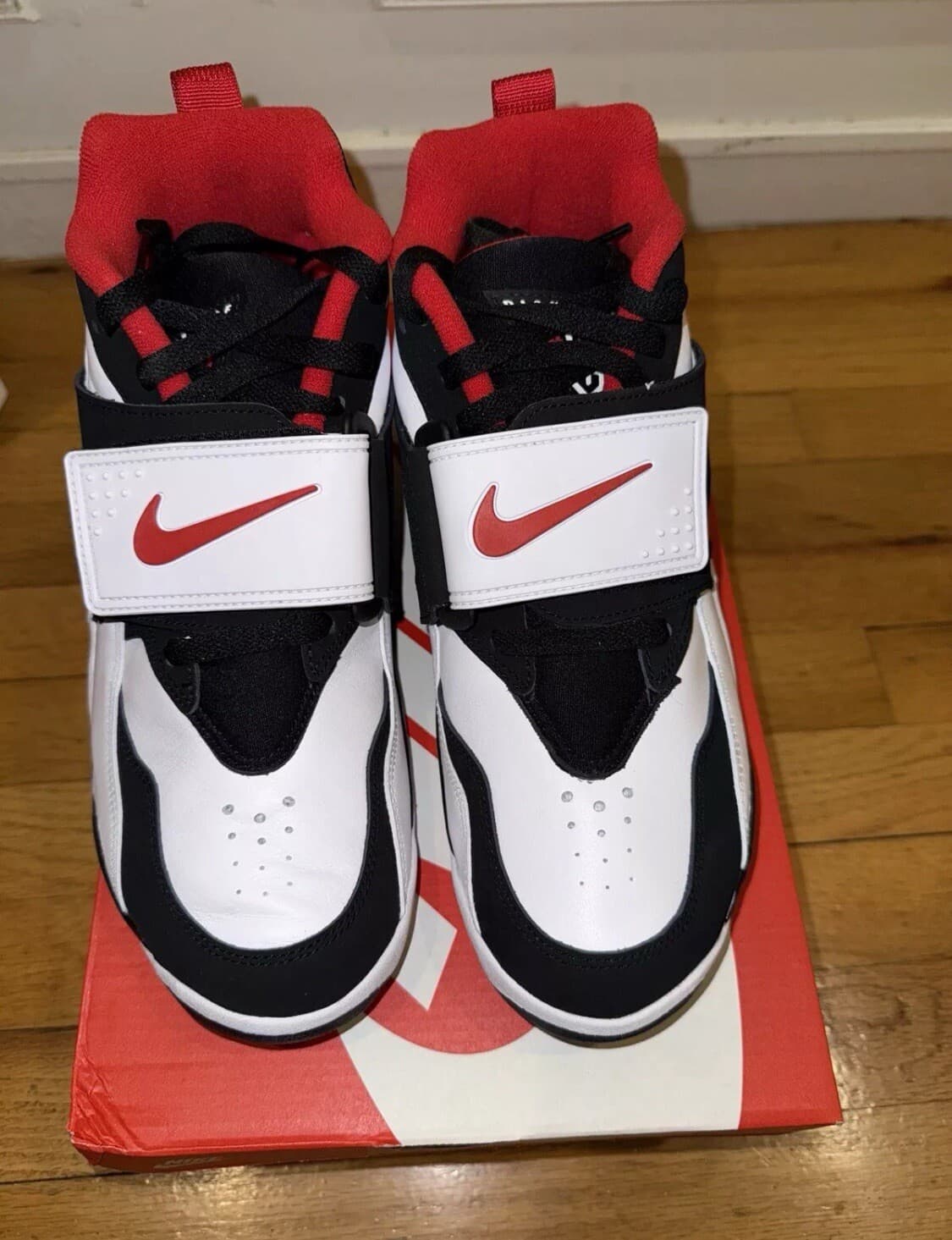 Nike Air Diamond Turf ‘49ers’ 2025 FZ8224-100 Size 10 - Thumbnail 3