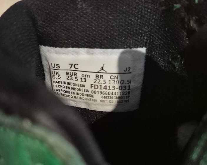 Nike Air Jordan 1 High OG Lucky Green 7C Toddler Hightops - Thumbnail 2