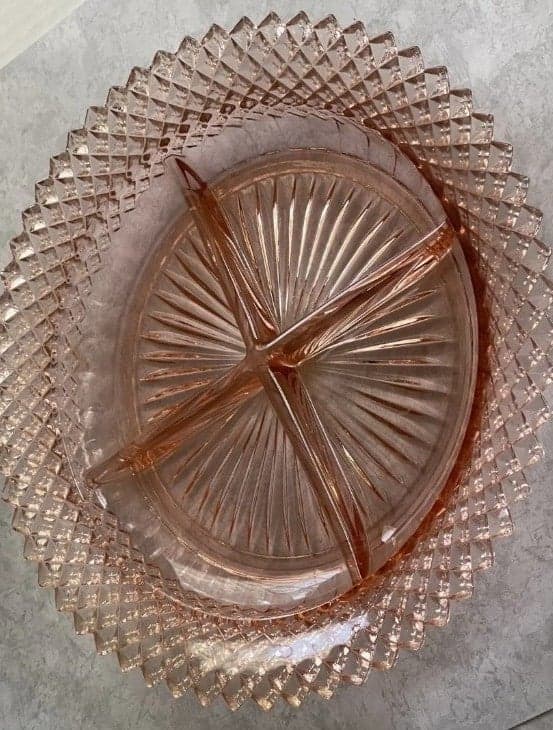 Depression Glass Miss America Pink Relish Dish by Anchor Hocking - Thumbnail 4