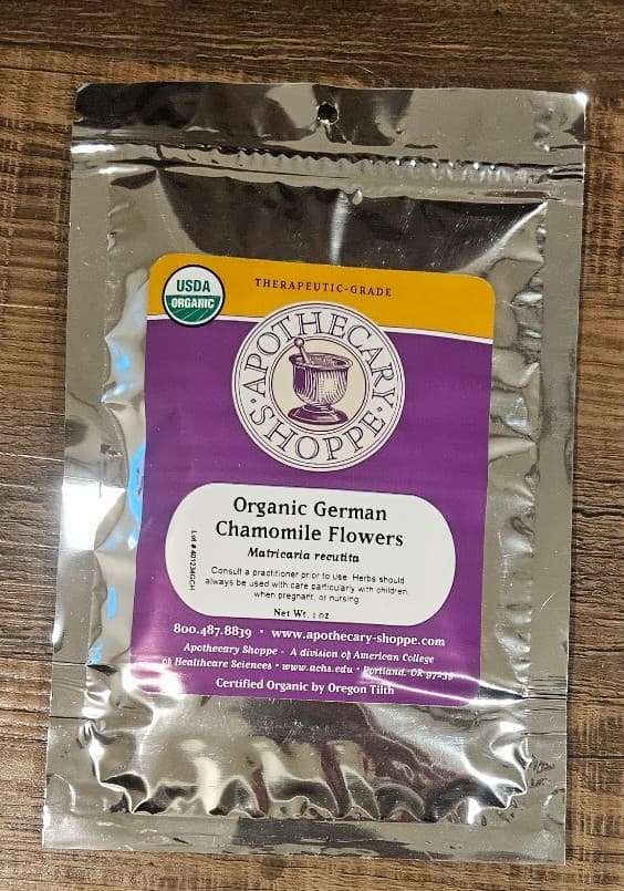 Organic German Chamomile Flowers - Thumbnail 2