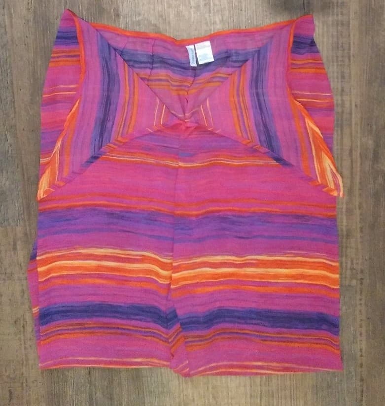 Size Medium Swimsuit Cover-up - Thumbnail 4