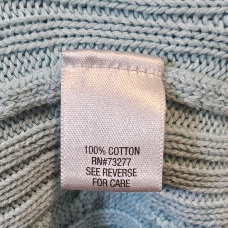 Classic Women's V-neck Sweater - Thumbnail 4