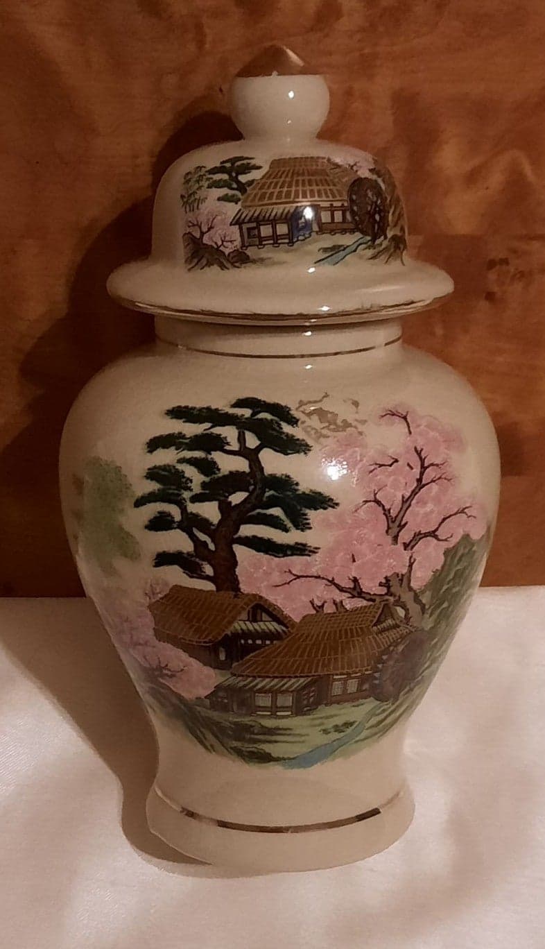 Japanese Ginger Jar with Lid - Thumbnail 2