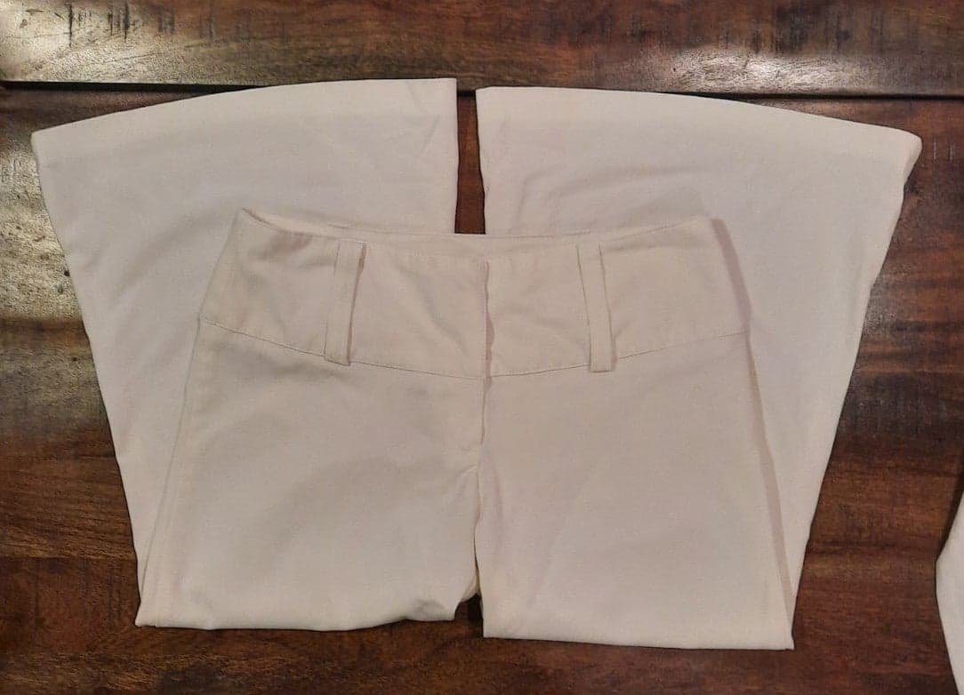 Size 7 Gaucho Pants - Thumbnail 2