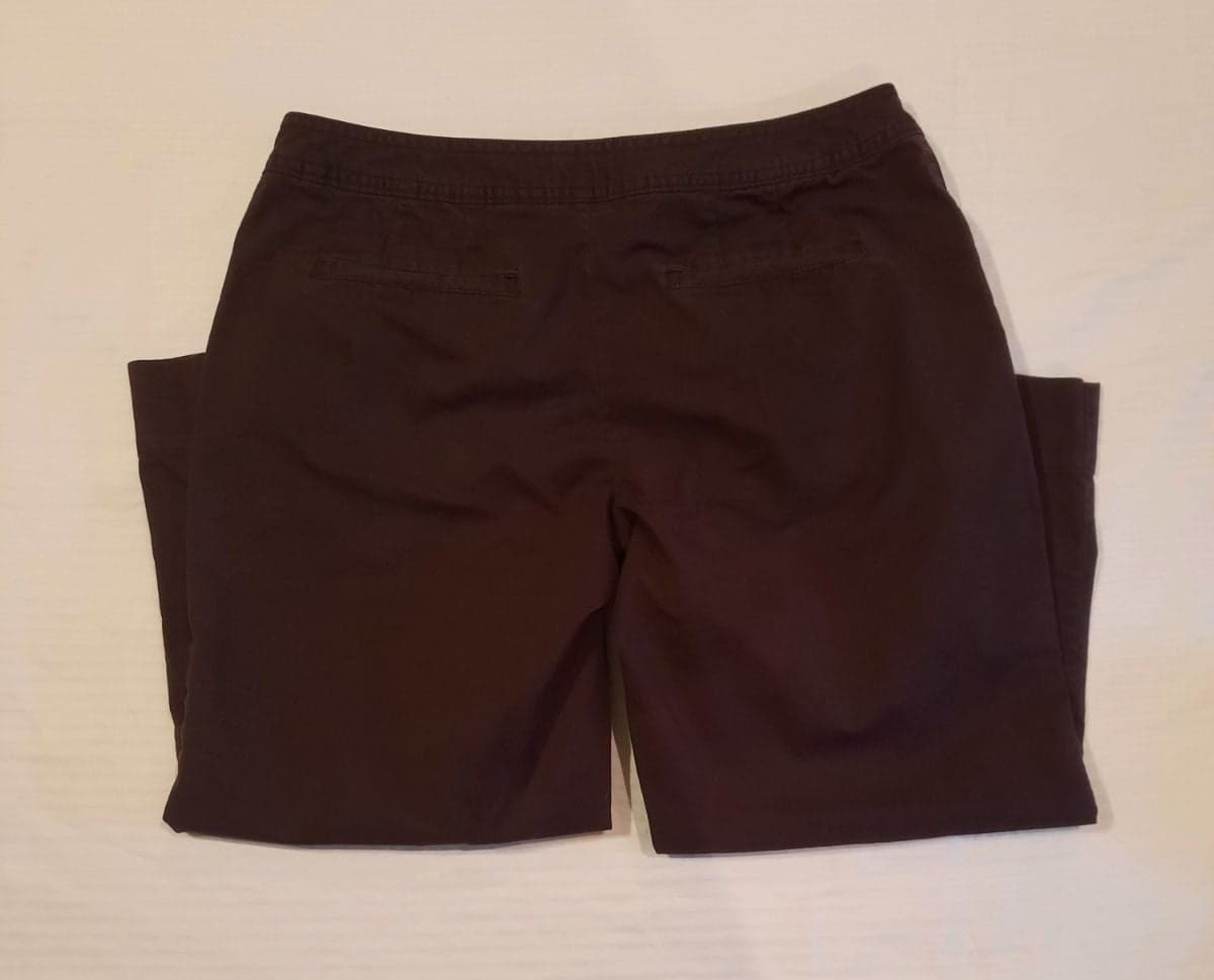 Capri Pants Size 4 - Thumbnail 3