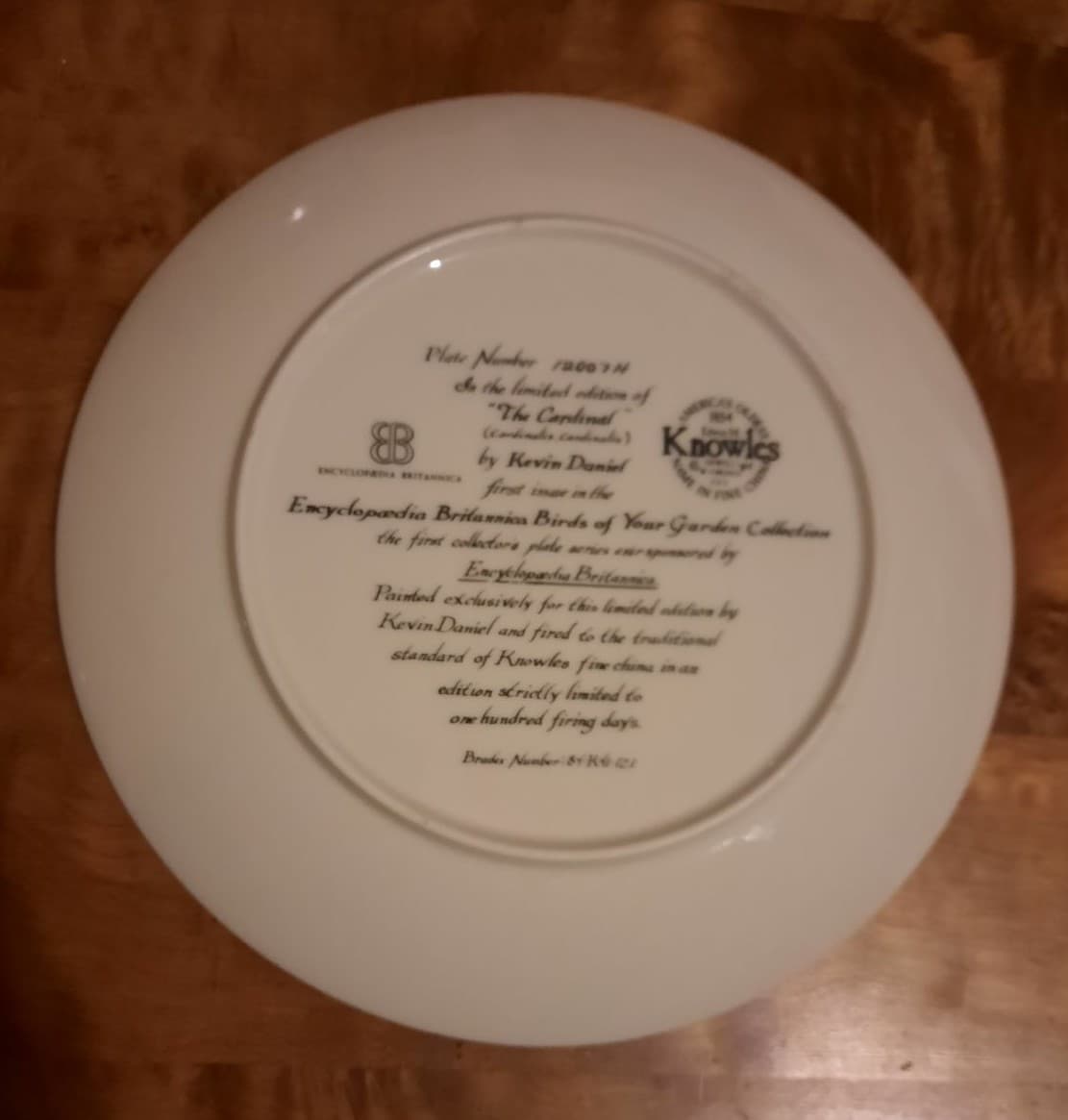 The Cardinal Collector Plate with COA - Thumbnail 4