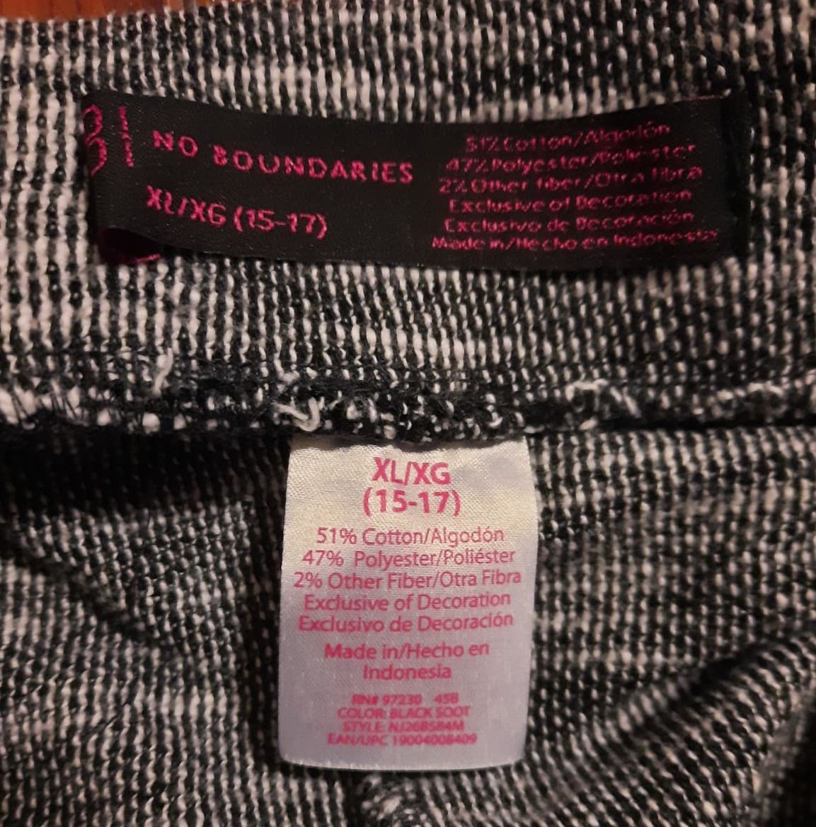 Juniors XL Shorts - Thumbnail 3