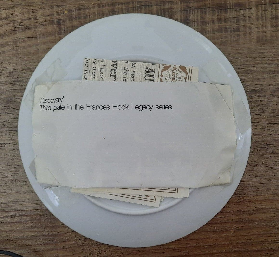 1986 Knowles "Discovery" Frances Hook Legacy Collectors Plate - Thumbnail 4
