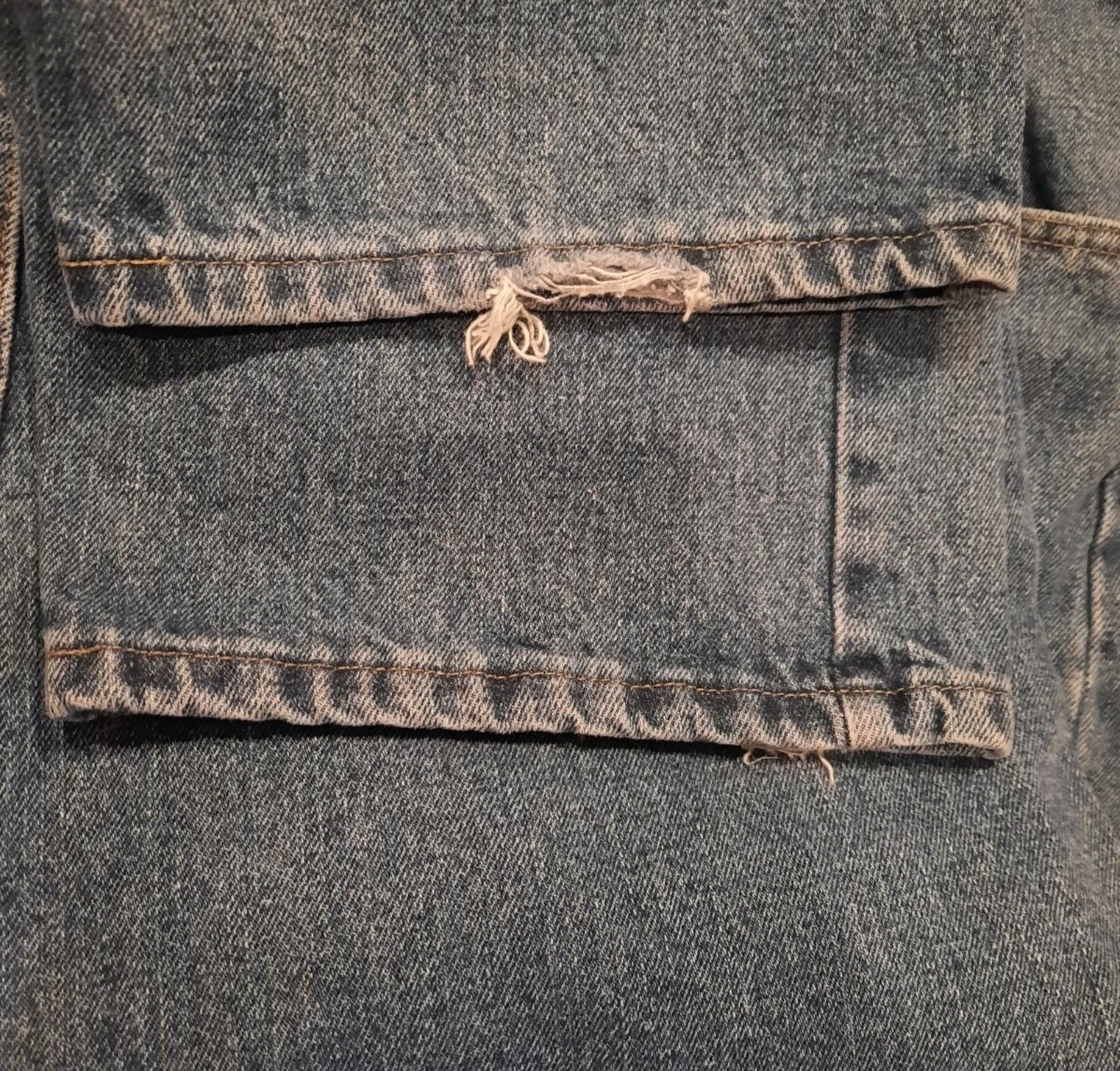 Wranglers Relaxed Fit Jeans - Thumbnail 5