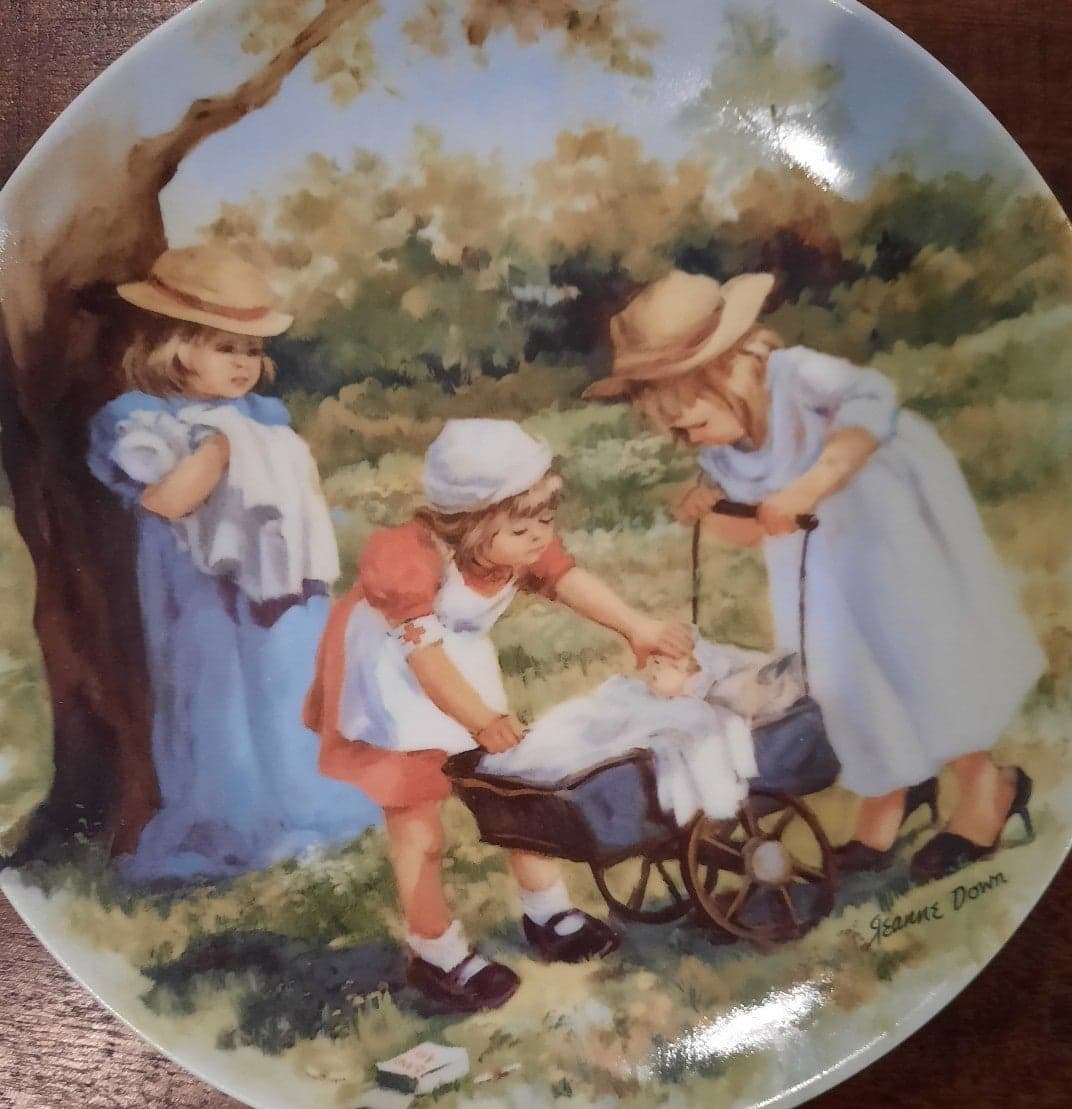 1984 Vintage Collectors Plate - Thumbnail 2