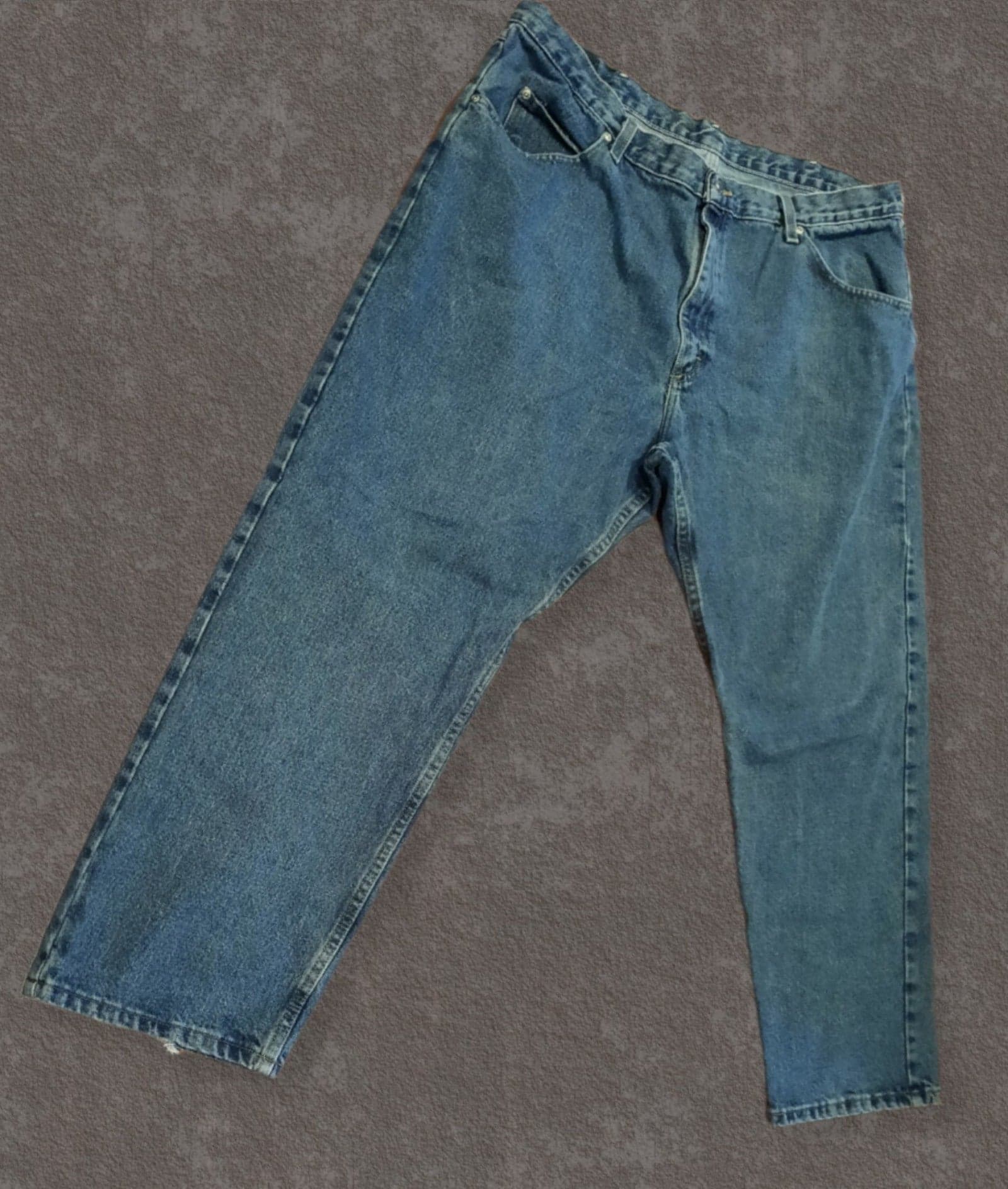 Wranglers Relaxed Fit Jeans - Thumbnail 2