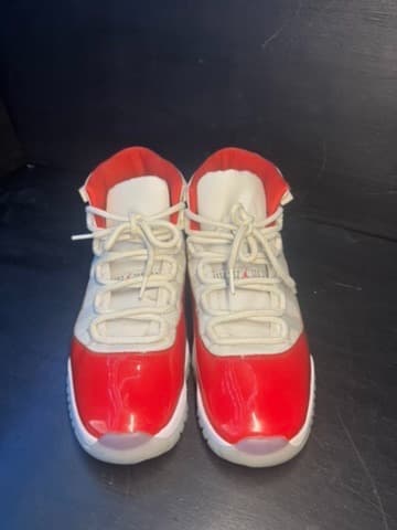 Jordan 11 cherry size 11 - Thumbnail 4