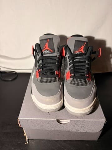 Jordan 4 with box size 9 - Thumbnail 4
