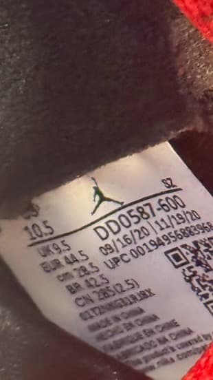 Jordan 5 size 10.5 red - Thumbnail 6