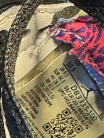 Jordan 5 size 10.5 good condition - Thumbnail 6