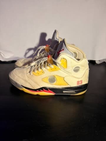 Jordan 5 good condition size 12 - Thumbnail 3