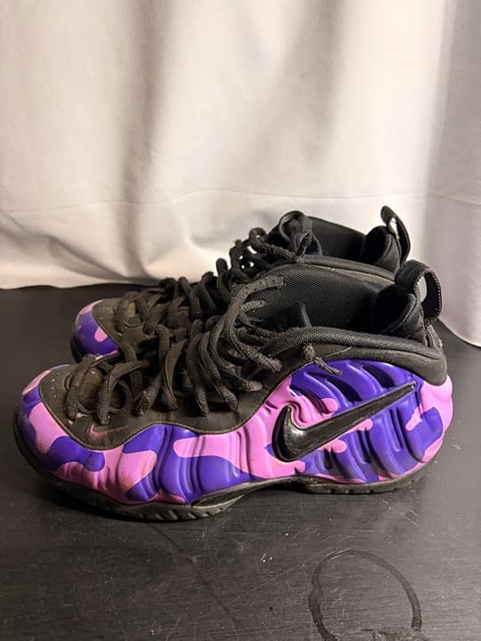 Nike 8 foamposites purple camo - Thumbnail 3