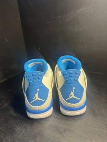 Jordan 4 military blue - Thumbnail 2