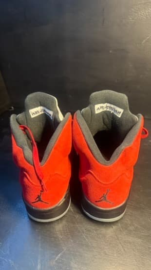Jordan 5 size 10.5 red - Thumbnail 2