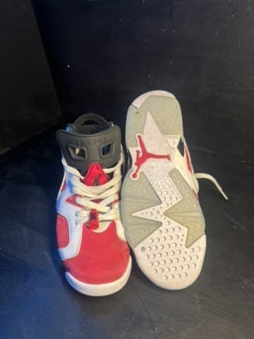 Jordan 6 size 7y used - Thumbnail 5