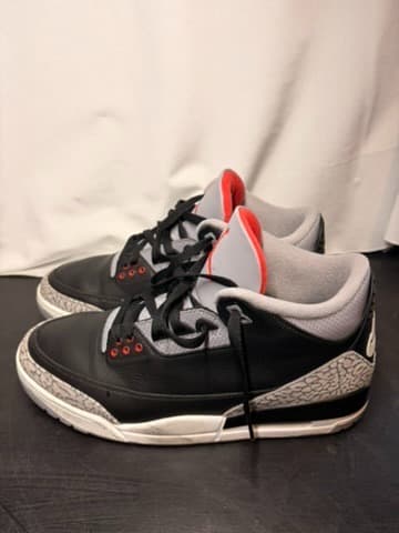 Jordan 3 black cement size 11 - Thumbnail 3
