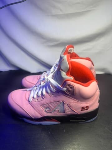Jordan 5 size 9.5 good condition - Thumbnail 3