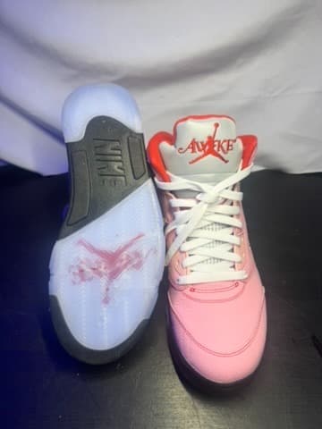 Jordan 5 size 9.5 good condition - Thumbnail 5