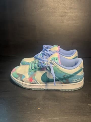 Nike Dunk Low Size 9.5 - Thumbnail 3