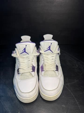 Jordan 4 size 8 good condition - Thumbnail 4