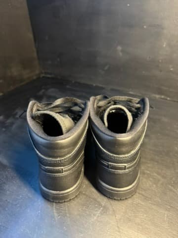 Jordan 1 mid size 7 - Thumbnail 2