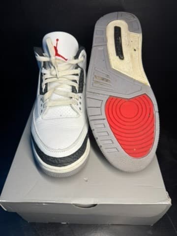 Jordan 3 size 11.5 with box - Thumbnail 5