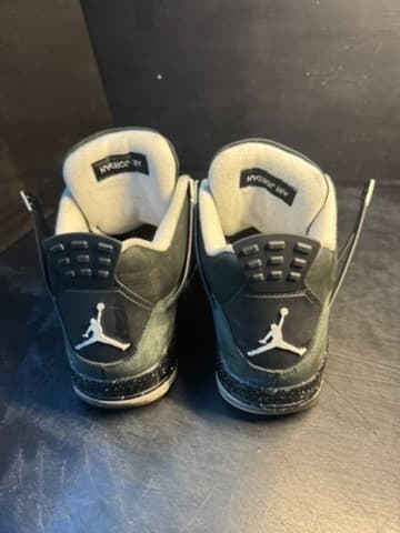 Jordan 4 size 12 used - Thumbnail 2