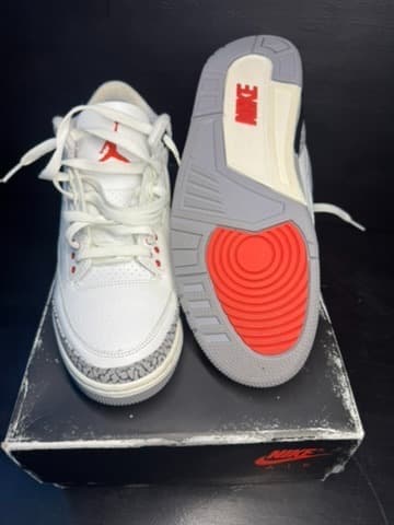 Jordan 3 size 9 with box - Thumbnail 5