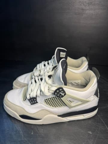 Jordan 4 military black - Thumbnail 3