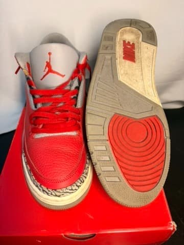 Jordan 3 Size 9.5 With box - Thumbnail 5