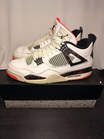 Jordan 4 size 12 with box - Thumbnail 3