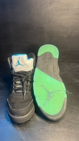 Jordan 5 used size 8 good condition - Thumbnail 5