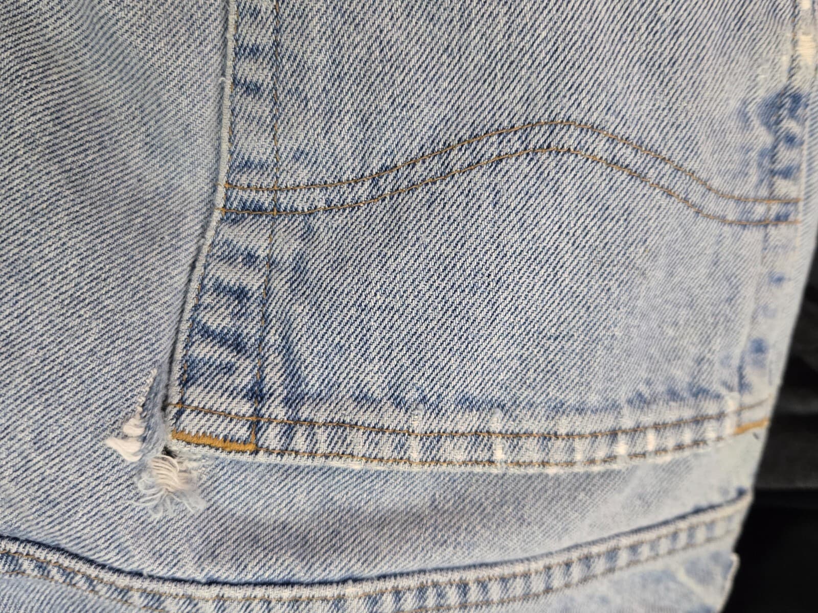 Carhartt Jeans Mens 40x32 Relaxed Fit Blue Denim Cotton Work Distressed - Thumbnail 7