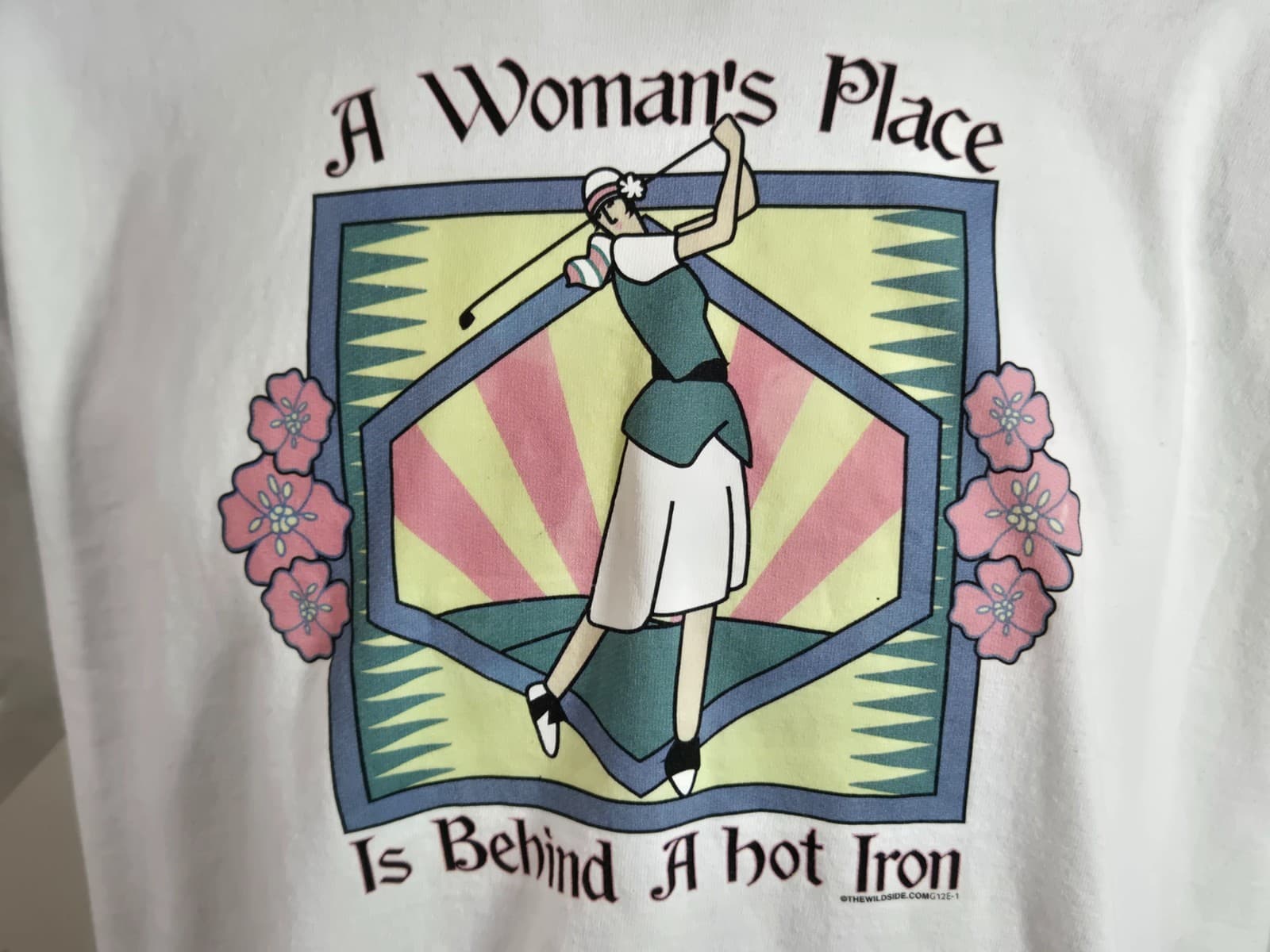 Vintage Novelty Tee Shirt A Woman's Place Is Over A Hot Iron Funny Humor Gift - Thumbnail 2