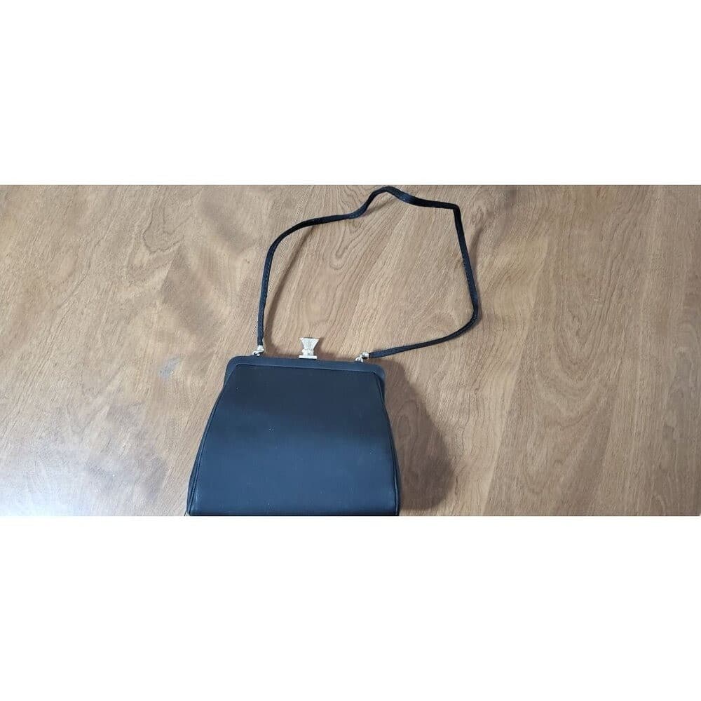 Vintage Black Evening Handbag With Metal Clasp & Shoulder Strap - Thumbnail 6