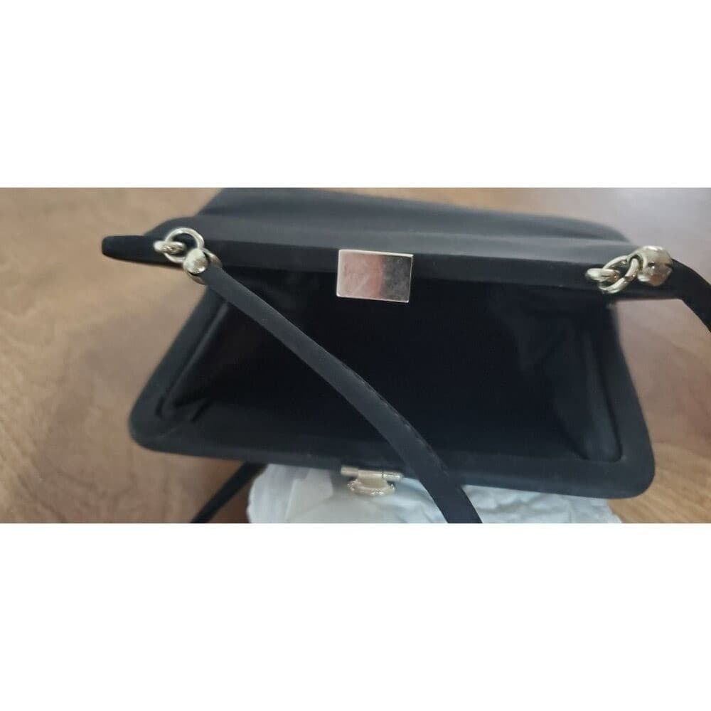 Vintage Black Evening Handbag With Metal Clasp & Shoulder Strap - Thumbnail 10
